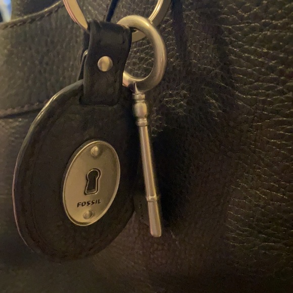 Super Clean Vintage Fossil Leather Handbag - Picture 5 of 11